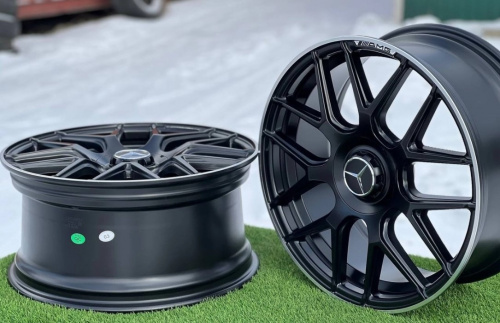 MERSEDES AMG 3712 5X112 8J,9J R19 ET38,40 66.6 (разноширокий комплект)