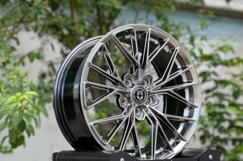 HRE FF28 5X108 8J R18 ET38 73.1