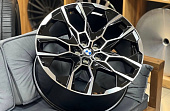 GLOSS BLACK FACE