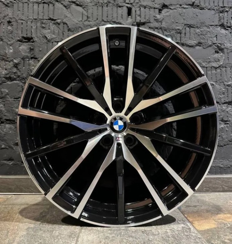 BMW 742M 5X112 9J,10J R20 ET35,37 66.6 (разноширокий комплект)