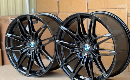 BMW 825M 5X112 8.5J,9.5J R20 ET25,40 66.6 (разноширокий комплект)