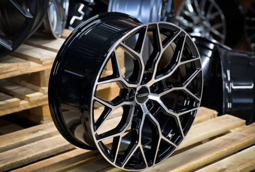 VOSSEN HF2 5X114.3 9J R20 ET40 73.1