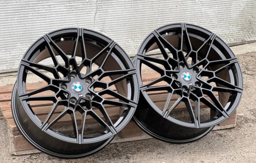 BMW 826M 5X112 8.5J,9.5J R19 ET25,35 66.6 (разноширокий комплект)