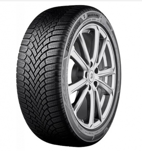 BRIDGESTONE BLIZZAK 6 215/55 R18 99V